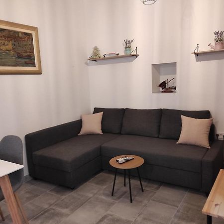 Apartments Bepi コミジャ エクステリア 写真