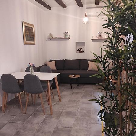 Apartments Bepi コミジャ エクステリア 写真
